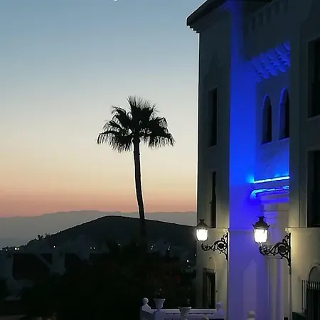 Los Cristianos Port Royale * لوس كريستيانوس